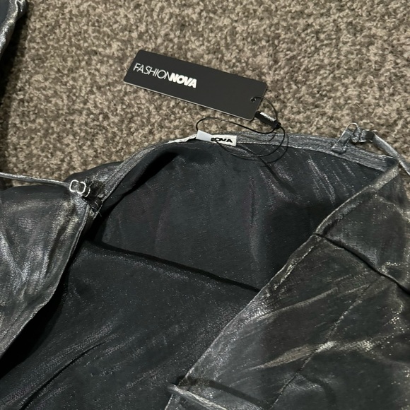 Silver Dress - Picture 6 of 8